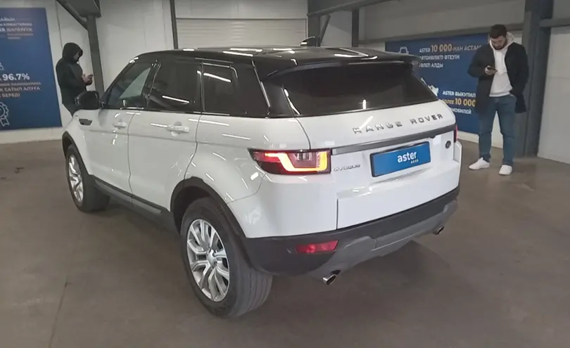 Land Rover Range Rover Evoque 2018 года за 16 000 000 тг. в Астана фото 4