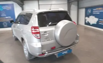 Toyota RAV4 2011 года за 8 000 000 тг. в Астана фото 4