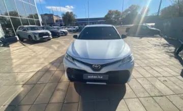Toyota Camry 2020 года за 12 000 000 тг. в Уральск фото 2