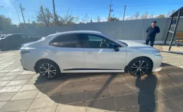 Toyota Camry 2020 года за 12 000 000 тг. в Уральск фото 4