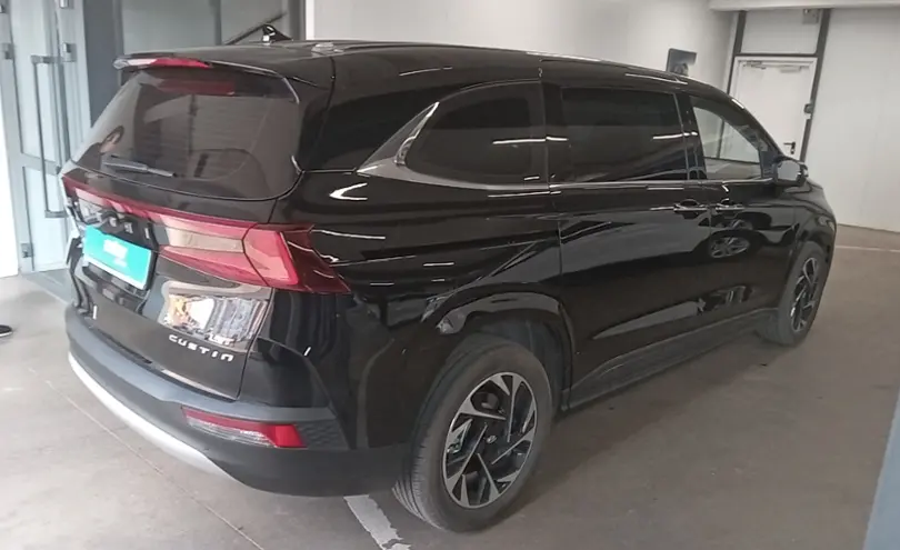 Hyundai Custin 2024 года за 16 000 000 тг. в Астана