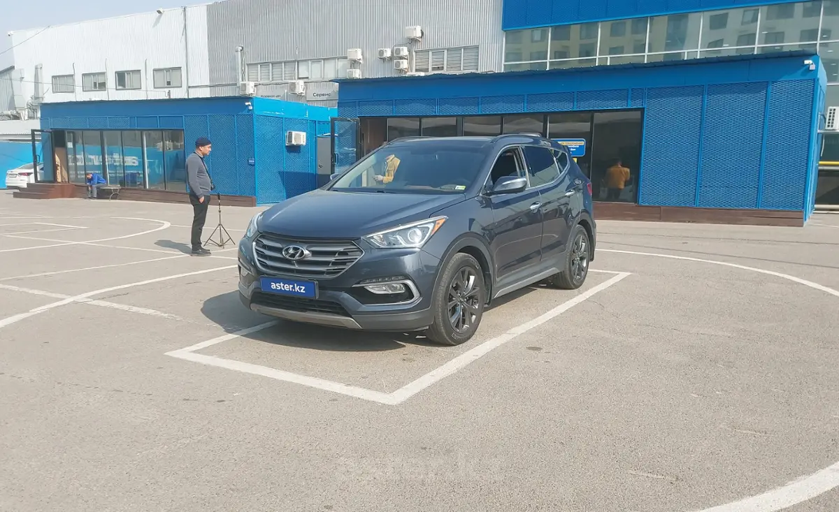 Hyundai Santa Fe 2016 года за 10 000 000 тг. в Алматы