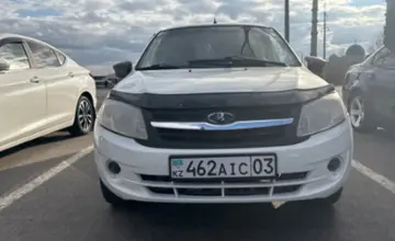 LADA (ВАЗ) Granta 2014 года за 1 500 000 тг. в Астана фото 2