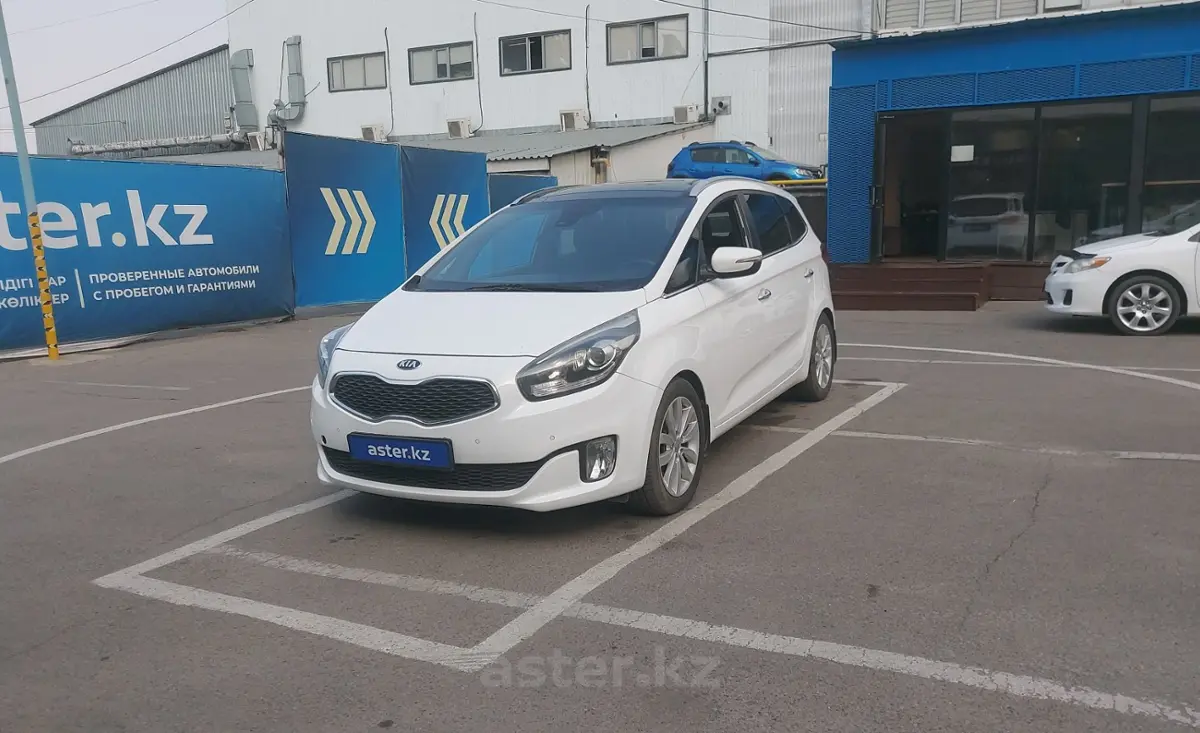 Kia Carens 2014 года за 7 000 000 тг. в Алматы