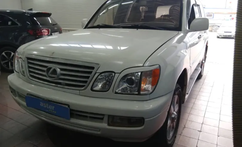 Lexus LX 2002 года за 8 000 000 тг. в Астана