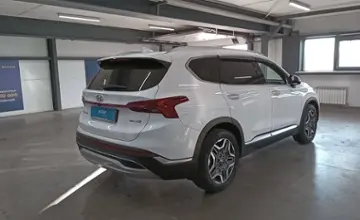 Hyundai Santa Fe 2021 года за 18 000 000 тг. в Астана фото 3