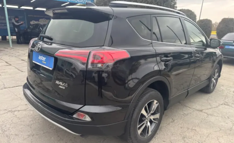 Toyota RAV4 2015 года за 11 000 000 тг. в Талдыкорган фото 5