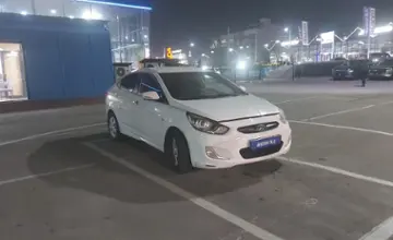Hyundai Accent 2013 года за 4 000 000 тг. в Алматы фото 2