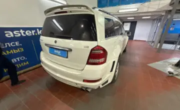 Mercedes-Benz GL-Класс 2010 года за 9 500 000 тг. в Астана