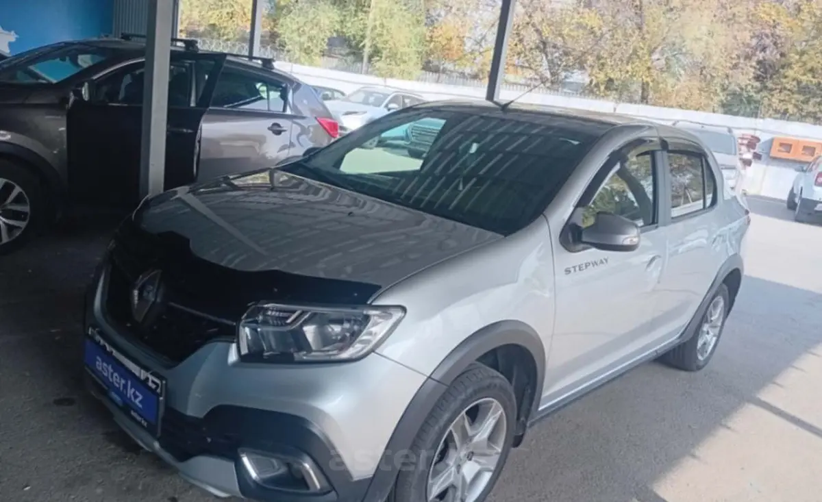 Renault Logan 2021 года за 5 000 000 тг. в Алматы