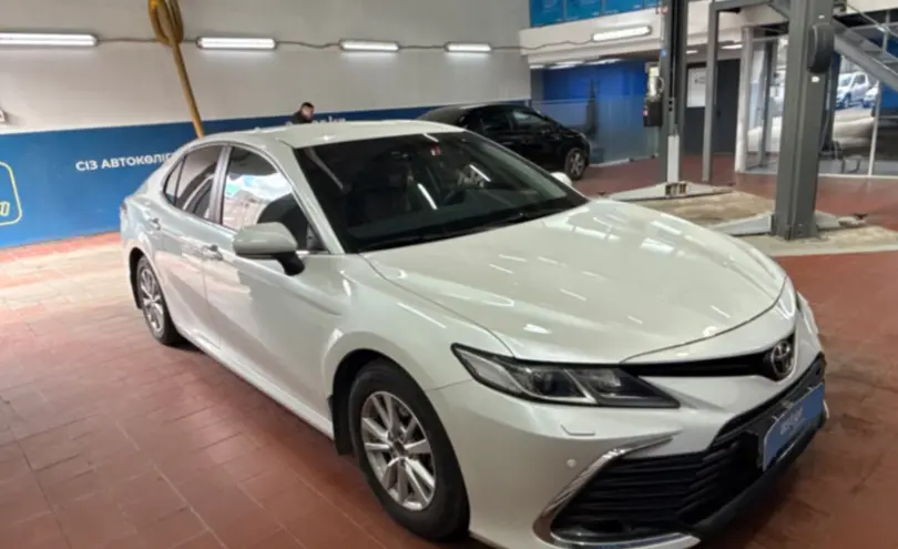 Toyota Camry 2019 года за 12 000 000 тг. в Астана фото 3