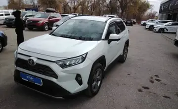 Toyota RAV4 2020 года за 15 500 000 тг. в Актобе фото 1