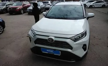 Toyota RAV4 2020 года за 15 500 000 тг. в Актобе фото 2