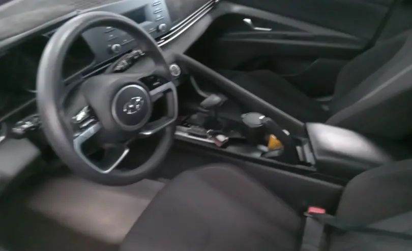 Hyundai Elantra 2021 года за 9 900 000 тг. в Астана фото 5