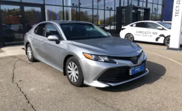 Toyota Camry 2018 года за 13 000 000 тг. в Усть-Каменогорск фото 3