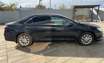 Toyota Camry 2015 года за 9 500 000 тг. в Уральск фото 4