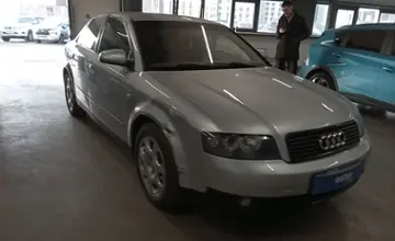 Audi A4 2003 года за 2 400 000 тг. в Астана фото 2