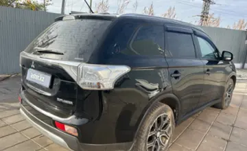 Mitsubishi Outlander 2014 года за 7 000 000 тг. в Уральск