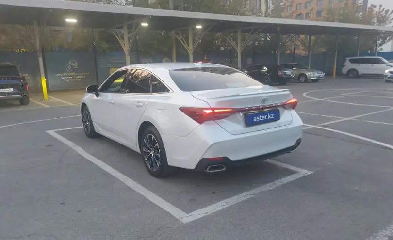 Toyota Avalon 2022 года за 13 200 000 тг. в Алматы фото 4