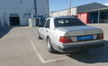 Mercedes-Benz W124 1991 года за 2 000 000 тг. в Шымкент фото 4