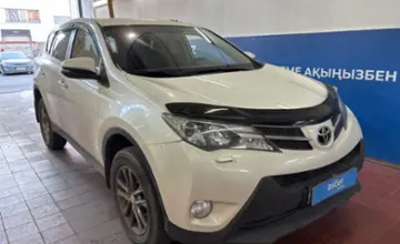 Toyota RAV4 2015 года за 10 500 000 тг. в Астана фото 3