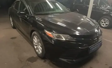 Toyota Camry 2018 года за 12 500 000 тг. в Алматы фото 3