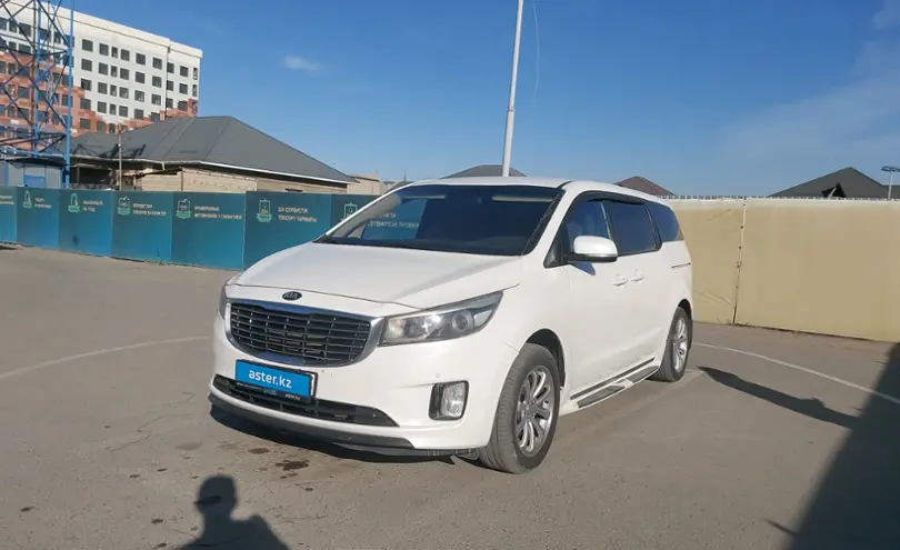 Kia Carnival 2015 года за 13 000 000 тг. в Шымкент