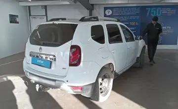 Renault Duster 2016 года за 6 000 000 тг. в Астана фото 3