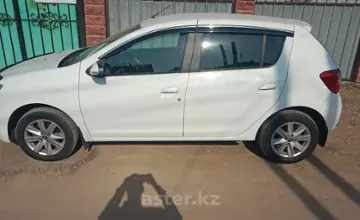 Renault Sandero 2020 года за 5 500 000 тг. в Алматы фото 3