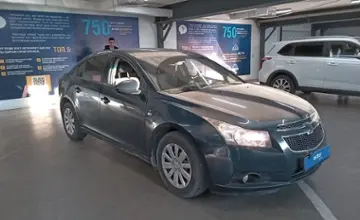 Chevrolet Cruze 2011 года за 3 000 000 тг. в Астана фото 2