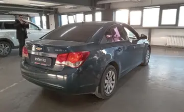 Chevrolet Cruze 2011 года за 3 000 000 тг. в Астана фото 3