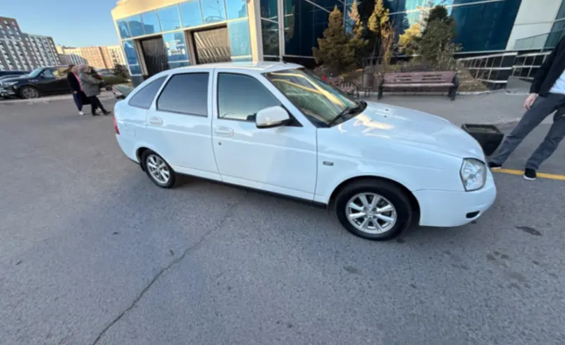 LADA (ВАЗ) Priora 2015 года за 2 500 000 тг. в Астана фото 4