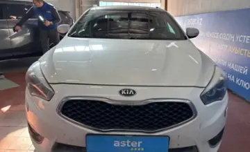 Kia Cadenza 2015 года за 9 000 000 тг. в Астана фото 2