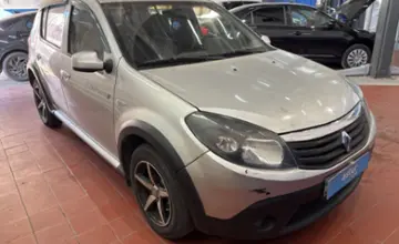Renault Sandero 2013 года за 3 750 000 тг. в Астана фото 3