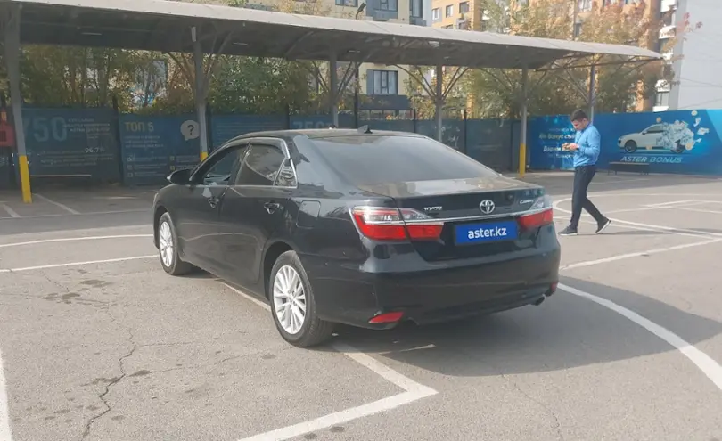 Toyota Camry 2015 года за 10 000 000 тг. в Алматы фото 4