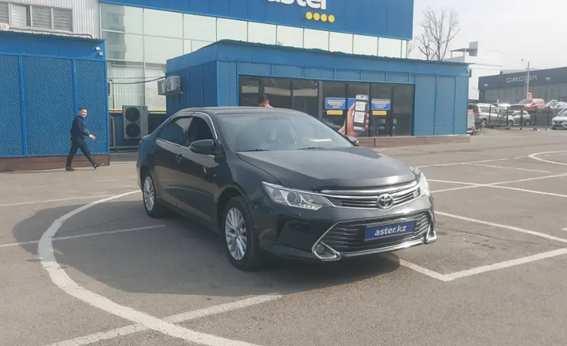 Toyota Camry 2015 года за 10 000 000 тг. в Алматы фото 2