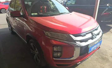 Mitsubishi Outlander Sport 2020 года за 9 000 000 тг. в Алматы фото 3