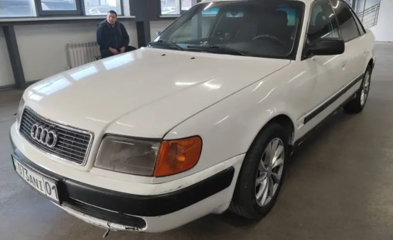 Audi 100 1992 года за 1 450 000 тг. в Астана