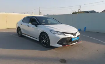 Toyota Camry 2020 года за 15 000 000 тг. в Шымкент фото 2
