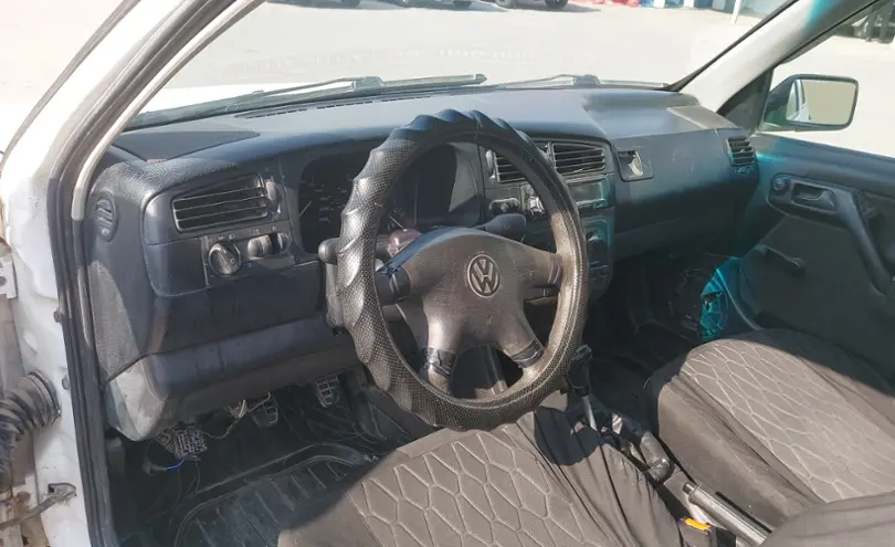 Volkswagen Vento 1996 года за 800 000 тг. в Шымкент фото 5