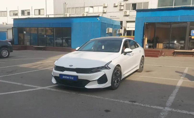 Kia K5 2021 года за 11 500 000 тг. в Алматы