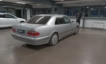 Mercedes-Benz E-Класс 2001 года за 3 700 000 тг. в Астана фото 3