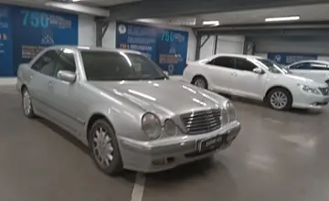 Mercedes-Benz E-Класс 2001 года за 3 700 000 тг. в Астана фото 2
