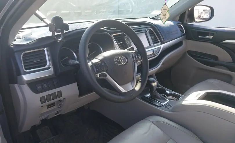 Toyota Highlander 2018 года за 18 300 000 тг. в Шымкент фото 5
