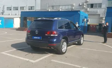 Volkswagen Touareg 2007 года за 7 500 000 тг. в Алматы фото 3