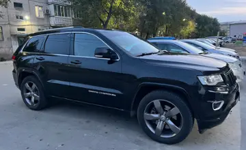 Jeep Grand Cherokee 2014 года за 14 000 000 тг. в Атырау фото 3
