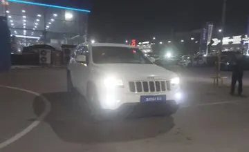 Jeep Grand Cherokee 2013 года за 11 000 000 тг. в Алматы фото 2