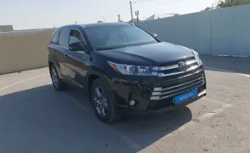 Toyota Highlander 2019 года за 18 200 000 тг. в Шымкент фото 2