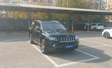 Jeep Compass 2014 года за 5 500 000 тг. в Алматы фото 2