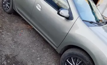 Renault Logan 2014 года за 2 500 000 тг. в Усть-Каменогорск фото 3